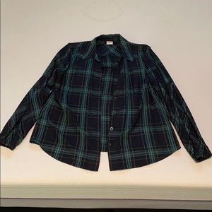 Women’s CAbi long sleeve.